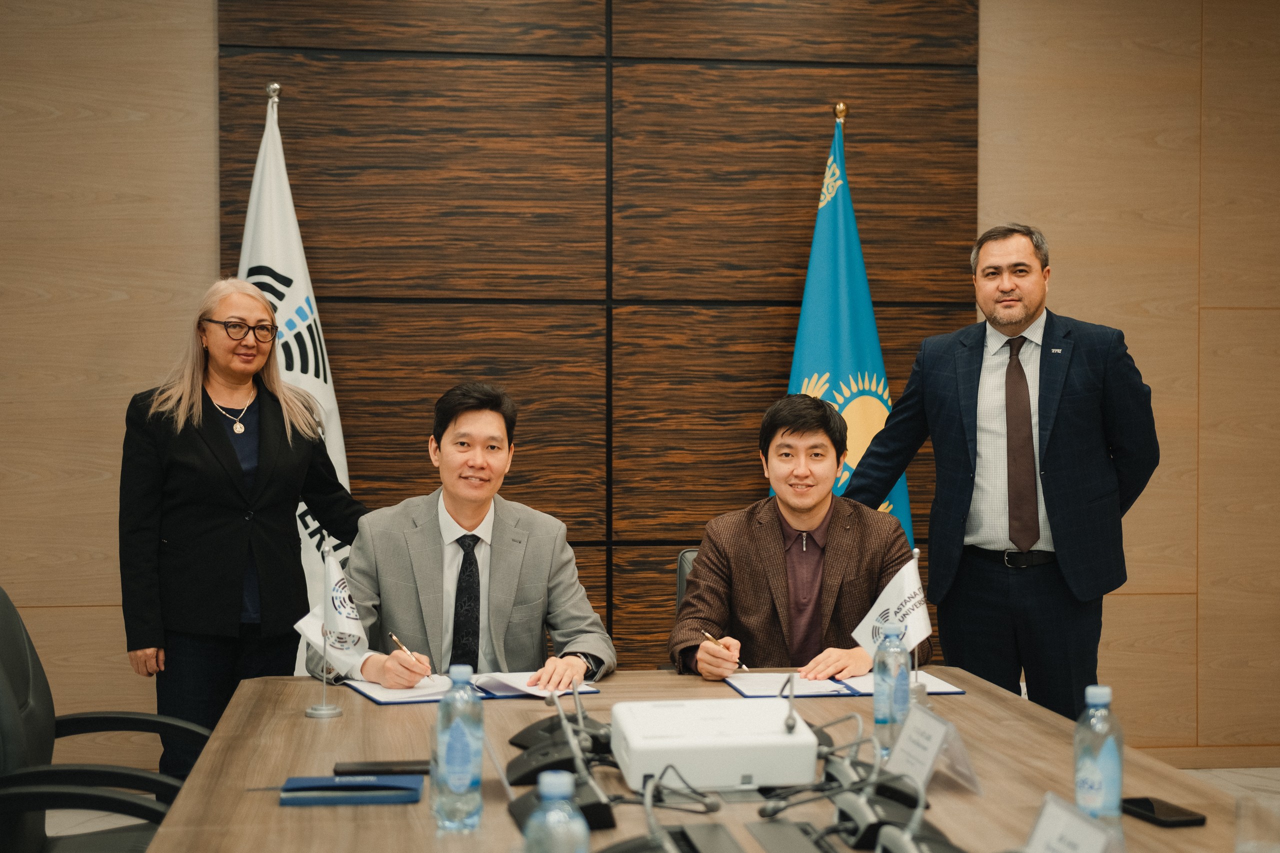 Больше, чем учебники: студенты Astana IT University будут работать над реальными проектами в Транстелеком